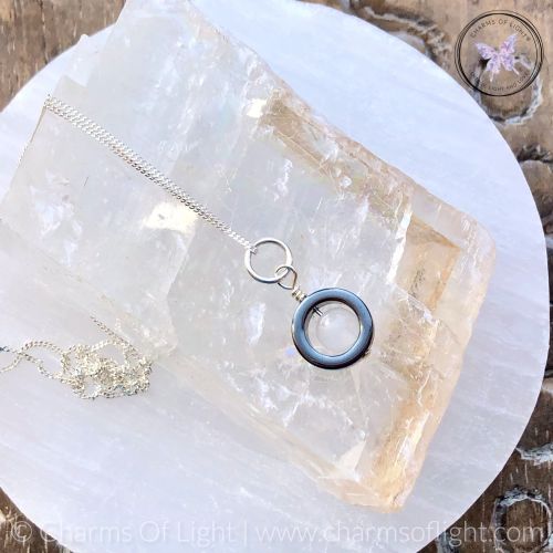 Hematite Gemstone Fidget Necklace (White Jade)